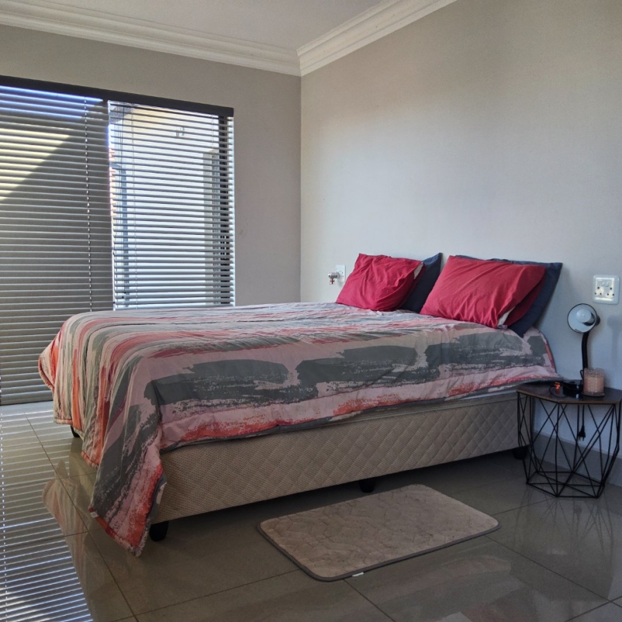 4 Bedroom Property for Sale in Wild Olive Estate Free State